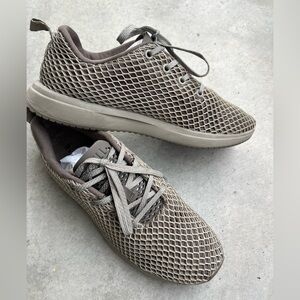 NOBULL Diamond Mesh Knit Clay Grey Runner Cross Training Shoe Sneaker 10W/8.5M